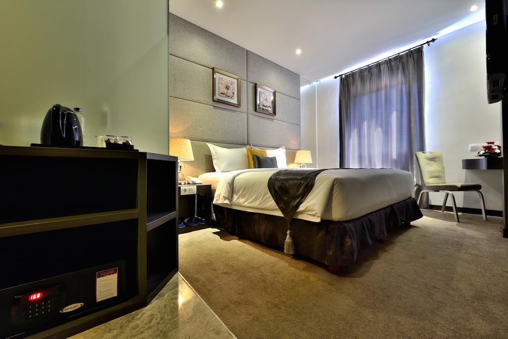 Serela Merdeka By Kagum Hotels Bandung Exterior foto